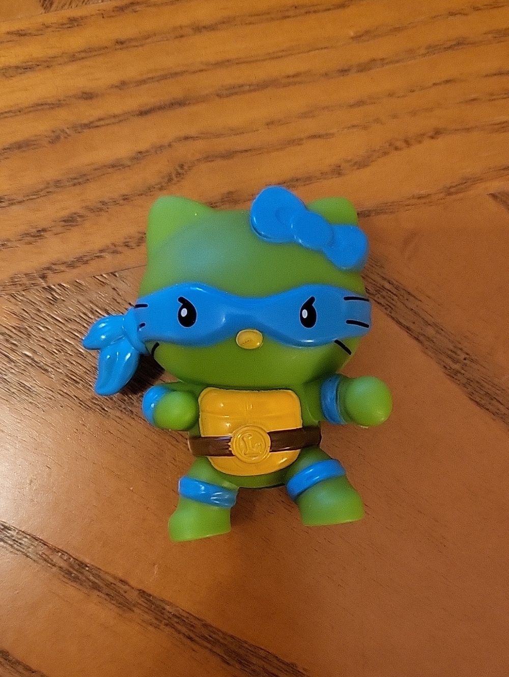 Hello Kitty X Teenage Mutant Ninja Turtle Figurine